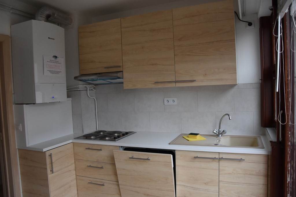 La cuisine de l'appartement Zeekruis 2, à La Panne